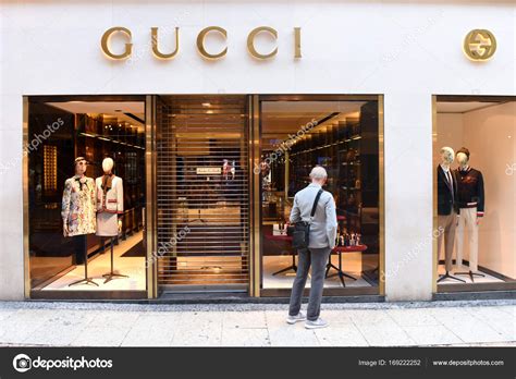 gucci verona italy|gucci italy online shop.